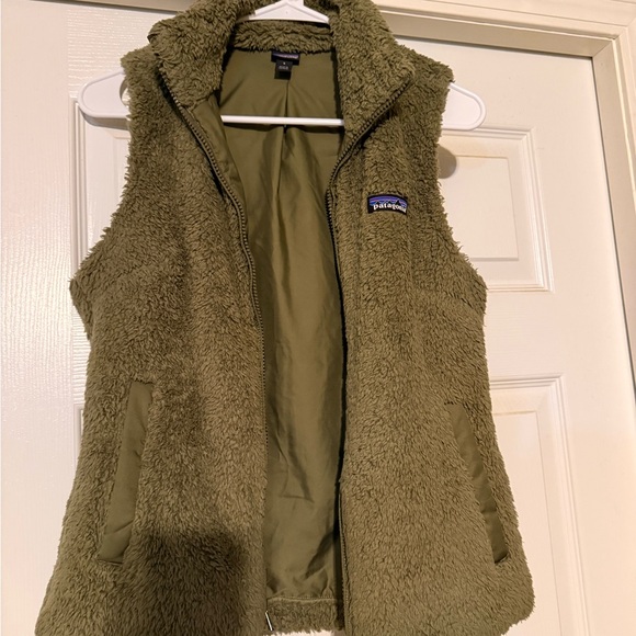 Patagonia Jackets & Blazers - Patagonia Sage Green Sherpa Vest